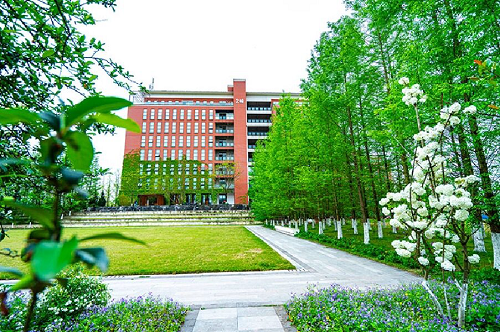 重慶望江技工學(xué)校